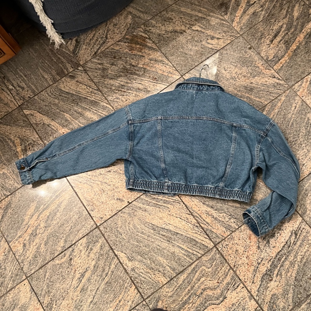 Mono B Blue Women's Denim cropped Jean Jacket .. Jennifer Lopez - Picture 2 of 5